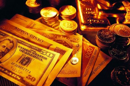 قیمت طلا، سکه و ارز (۹ مرداد) در بازار تهران/ قیمت سکه ریخت