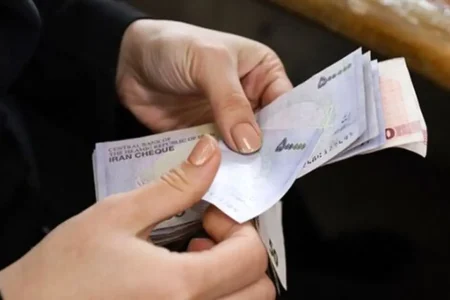 سناریوهای مختلف برای افزایش حقوق؛ کدام گزینه انتخاب خواهد شد؟