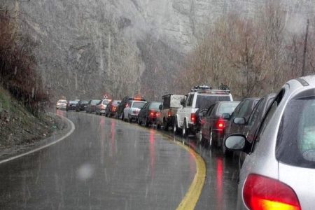 ترافیک سنگین و بارش باران در جاده کندوان و هراز+جزئیات