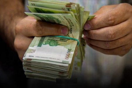 افزایش 30 درصدی حقوق کارمندان و کارگران در سال آینده