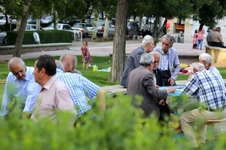 خبر بد برای بازنشستگان: همسان سازی حقوق کنسل شد