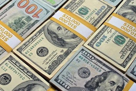 امروز (۶ بهمن)؛ قیمت دلار بازار ارز تجاری چند شد؟+نرخ یورو