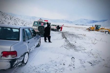 تردد با زنجیر چرخ در این ۱۳ جاده +محورهای مسدود