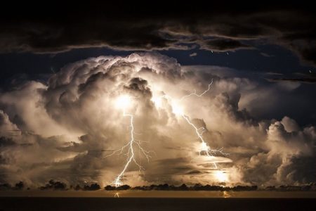 هواشناسی ۲۳ فروردین؛ هشدار نارنجی طوفان برای این ۵ استان