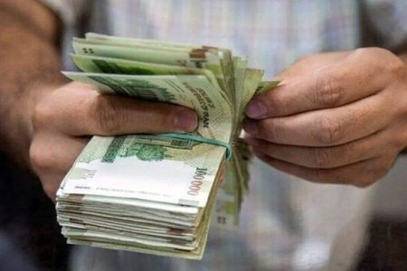 وزیر کار؛ کارگران و کارمندان منتظر افزایش مجدد حقوق باشند