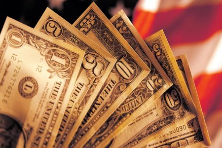 قیمت دلار در بازار ارز تجاری کاهشی شد؛ یورو چقدر شد؟