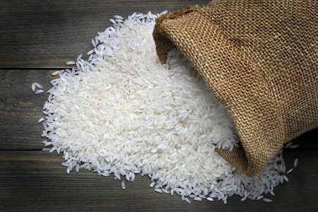ریزش قیمت برنج هندی رکورد جدید زد؛ کیسه ۱۰ کیلوگرمی چند؟