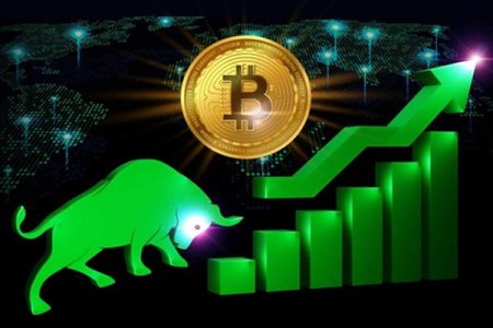 پیش‌بینی تحلیلگر ارشد؛ بیت‌‌کوین تا پایان سال ۲۰۰ هزار دلار می‌شود