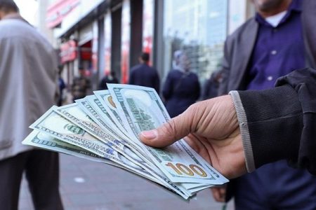 قیمت دلار کنونی معقول است؟