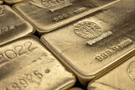 سقوط طلا جهانی؛ قیمت هر اونس چند دلار شد؟