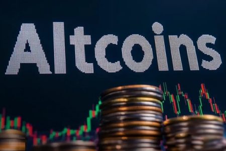 کاهش دامیننس بیت‌کوین و افزایش احتمال آغاز آلت‌سیزن