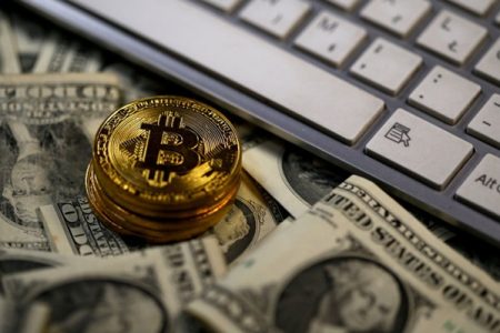 وضعیت بازار رمزارزها؛ قیمت بیت‌کوین برنده رالی با دلار