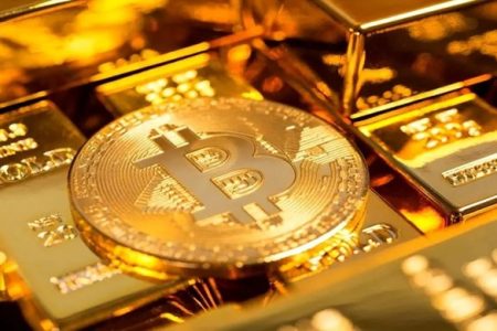 ریزش قیمت بیت‌کوین به زیر ۱۱۸ هزار دلار