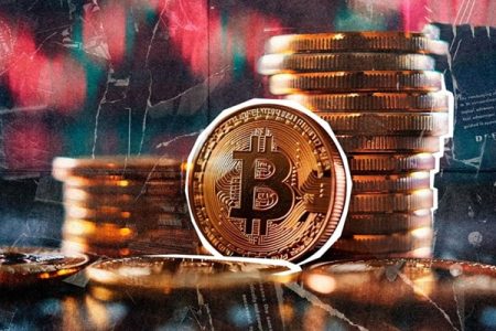 سمت و سوی قیمت بیت‌کوین در ماه آگوست+ تحلیل سیگنال‌ها