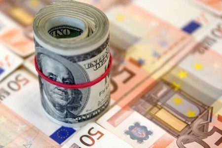 در بازار ارز تجاری؛ قیمت دلار ثابت ماند؛ یورو گران شد