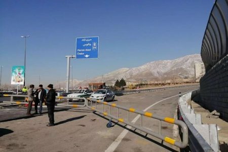 جاده چالوس تا پایان شب یکطرفه شد+ هراز قفل شد