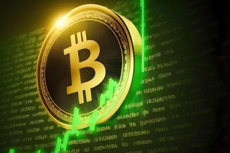 با هجوم خریداران؛ قیمت بیت‌کوین از ۱۱۶ هزار دلار رد شد