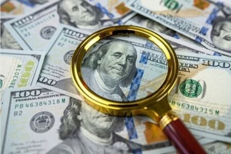 افزایش نرخ دلار در بازار ارز تجاری؛ ۷۲ هزار تومان