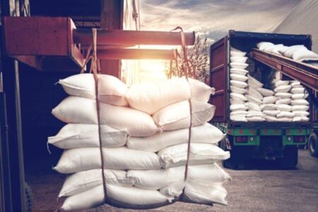 شکر گران شد؛ چرا هر کیلو به ۶۵ هزار تومان رسید؟