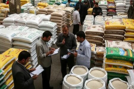 با التهاب در بازار قیمت برنج عجیب شد؛ طارم کیلویی ۳۵۰ هزار تومان