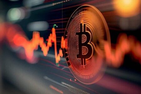 سقوط پادشاه رمزارزها؛ قیمت بیت‌کوین امروز چند دلار شد؟