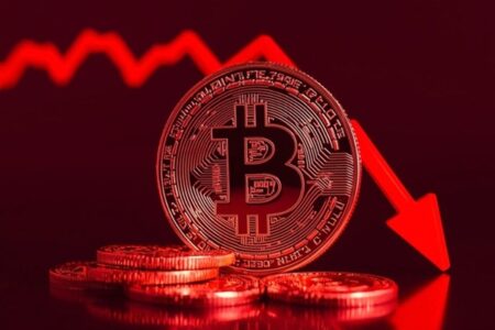 سقوط بیت‌کوین به زیر ۹۵ هزار دلار؛ خروج ۹۰۰ میلیون دلار سرمایه