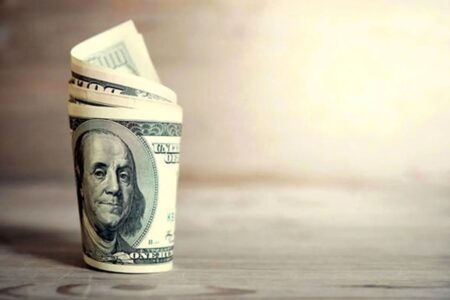 دلار ۱۴۰ هزار تومانی در راه است؛ هشدار جهش تورم به بالای ۴۰ درصد