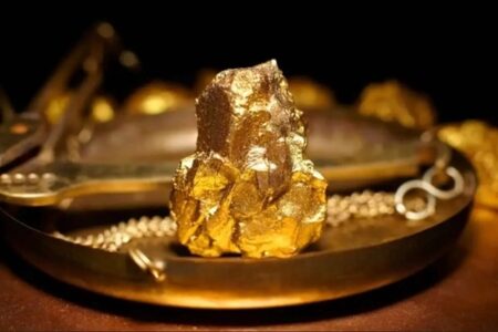 قیمت طلا سقوط کرد؛ سرمایه‌گذاران در سودگیری عجله کردند