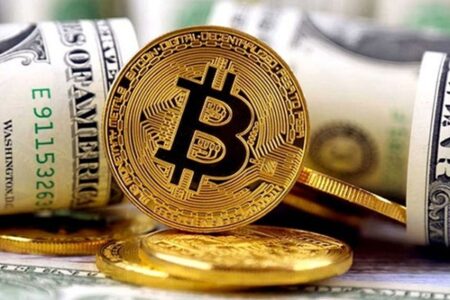 رشد بی‌سابقه نرخ ارز؛ بیت‌کوین کمکی نکرد، دلار از کنترل خارج شد