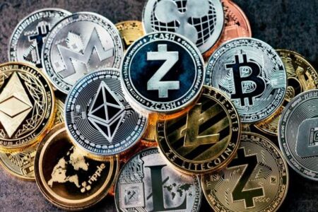 امروز در بازار کریپتو؛ BTC عقب نشست، آلت‌کوین‌ها ترکیدند