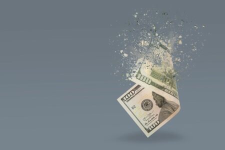 بدترین بحران اقتصادی در راه است؛ کجا سرمایه گذاری کنیم؟