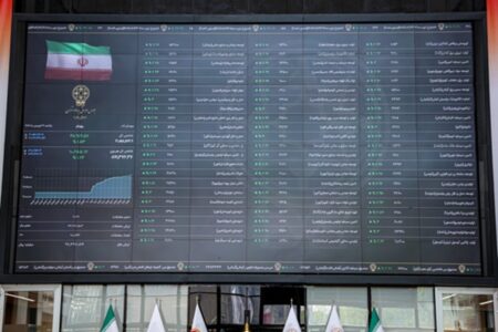 شاخص کل در بحران ۹ روزه؛ ریزش بورس به ۶۰۰ هزار واحد رسید