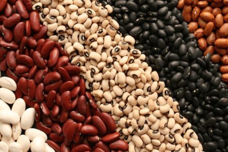 حبوبات ۳۵ درصد جهش کرد؛ قیمت نخود و عدس رکورد زدند