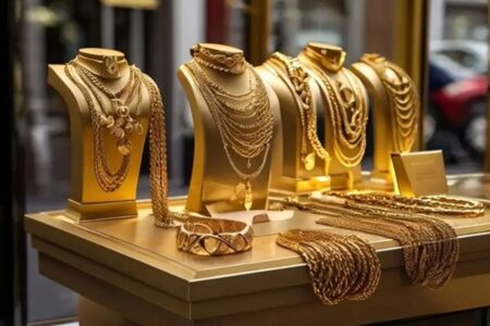 بازگشایی بازار طلا با سیگنال نزولی؛ سکه ۱۹۳ میلیون شد