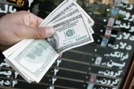 ریزش قیمت دلار به کانال ۱۶۰ هزار تومان؛ ریزش یا اصلاح موقت؟