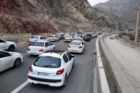 ترافیک سنگین در این مقاطع جاده چالوس و هراز