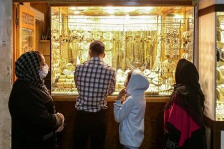 قیمت طلا در مدار ریزش؛ بازگشت سکه به کانال ۱۸۱ میلیون