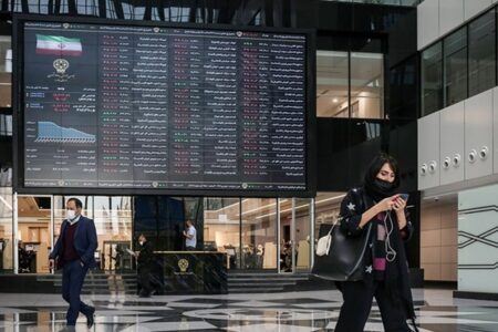 بورس تهران پس از ۱۰۲ روز رکورد زد؛ شاخص ۴ میلیونی شد