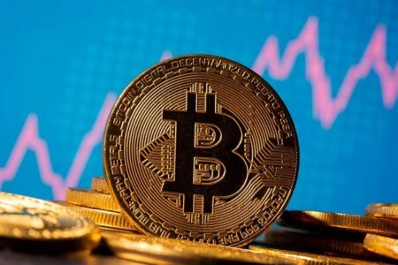 قیمت بیت‌کوین در یک قدمی کانال ۸۱ هزار دلار