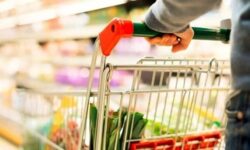 قیمت کالاهای اساسی؛ مرغ کیلویی ۳۶۵ هزار تومان شد
