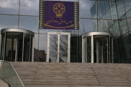 بازار بورس تهران داغ شد؛ شاخص کل در آستانه ثبت رکورد جدید