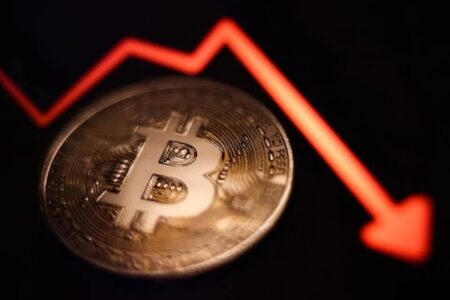 هشدار تحلیلگران: قیمت بیت‌کوین در آستانه یک انفجار