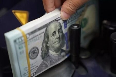 تغییر مهم در بازار ارز؛ ۵ بانک مجاز به خرید اسکناس شدند