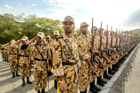 خبر مهم برای مشمولان خدمت سربازی؛ خروج از کشور آزاد شد
