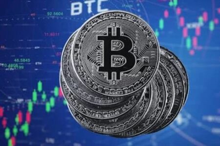 آخرین وضعیت بازار رمزارزها؛ بیت‌کوین ۶۴ هزار دلار ماند