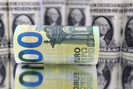 سقوط یورو در بازار ارز؛ قیمت دلار ۱۸۷ هزار تومان شد