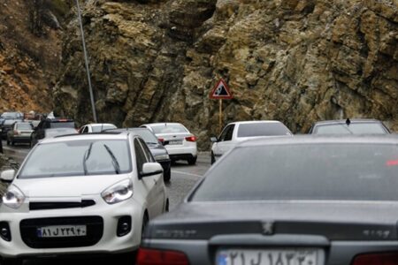 جاده‌های شمال زیر باران شدید؛ ترافیک سنگین در جاده چالوس