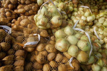 خبر مهم برای بازار مواد غذایی؛ حذف سیب‌زمینی و پیاز از لیست صادرات