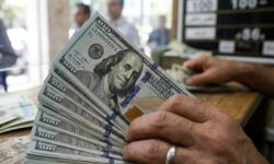 شوک ارزی در آغاز هفته؛ قیمت دلار و یورو در مدار جهش