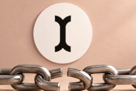 حمله روز صفر به اینیشیا؛ مهاجم ۲.۷ میلیون دلار توکن ضرب کرد و خارج شد